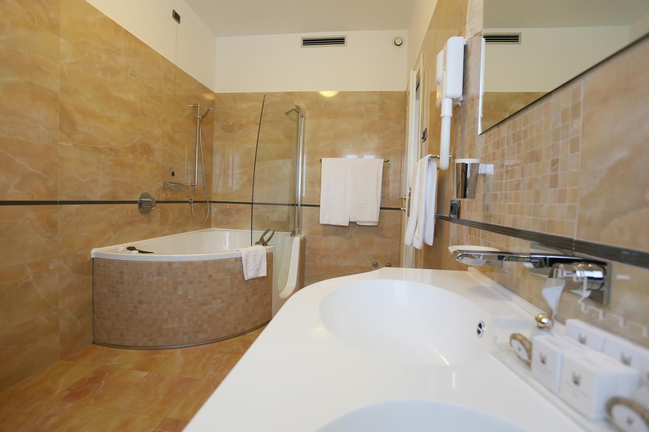 Hotel Castello di Septe Mozzagrogna Esterno foto