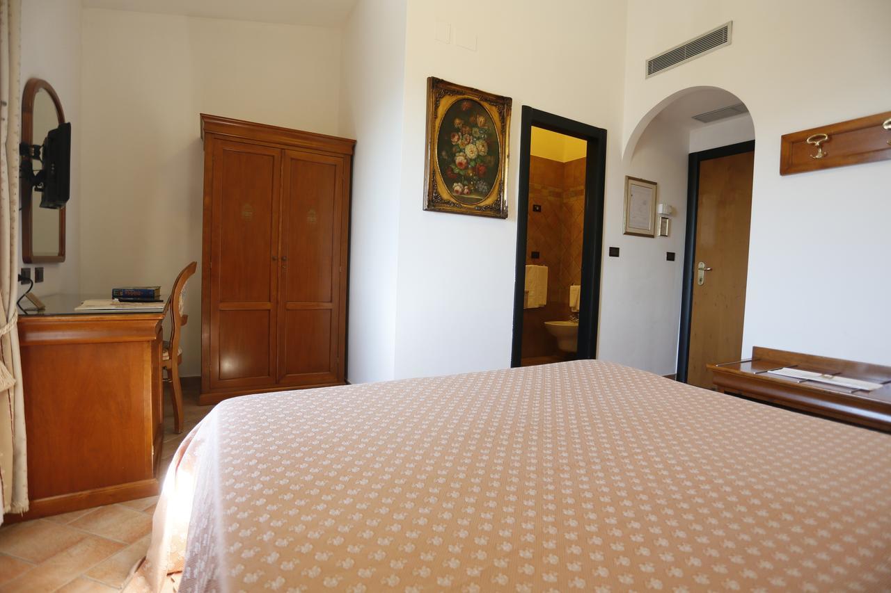 Hotel Castello di Septe Mozzagrogna Esterno foto