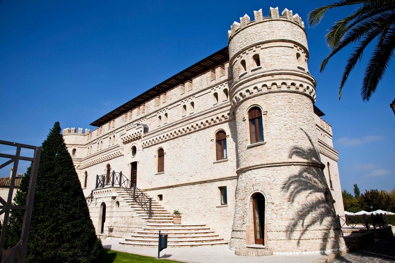 Hotel Castello di Septe Mozzagrogna Esterno foto