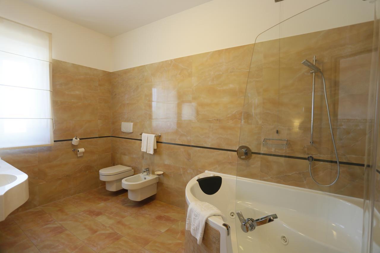 Hotel Castello di Septe Mozzagrogna Esterno foto